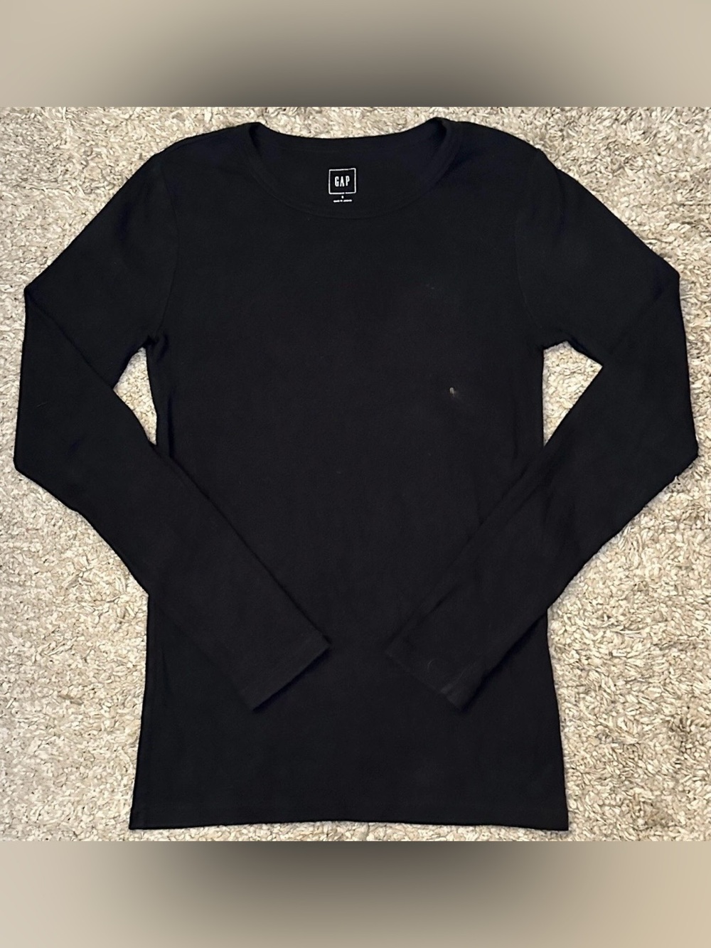 Gap Women’s Size S True Black Crew Neck Slim Fit Long Sleeve T-Shirt Jordan